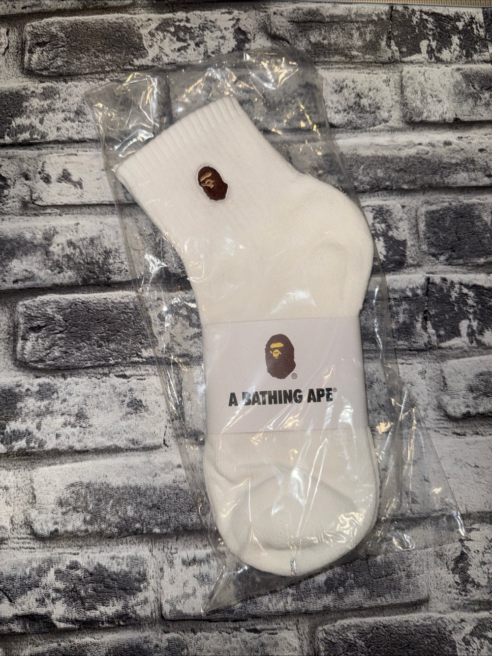 BAPE A Bathing Ape Head Embroidered Crew Socks - White - One Pair - NWT